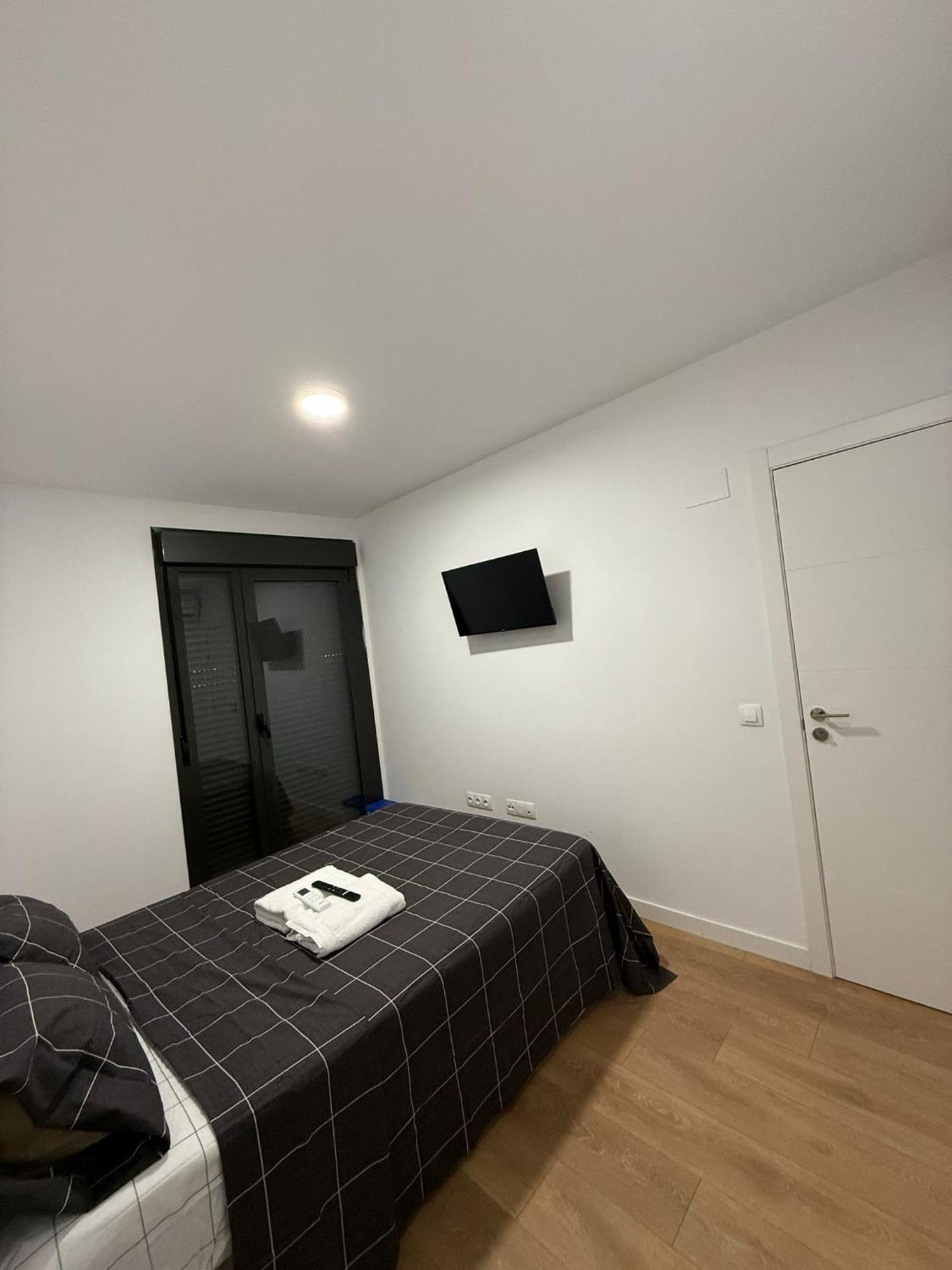 To Room Madrid Porras Kültér fotó